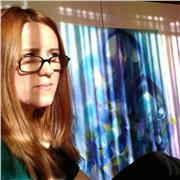 I am a passionate and versatile visual artist with a double MA degree in Arts and Education.